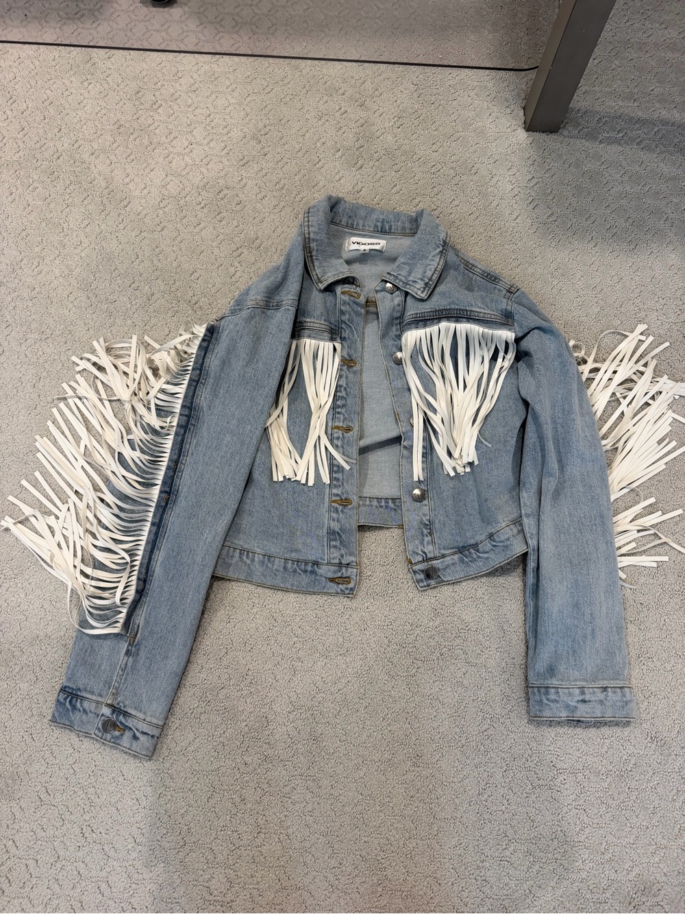 Vigors Size Small Light Wash Denim Fringe Jacket with White Fringe
